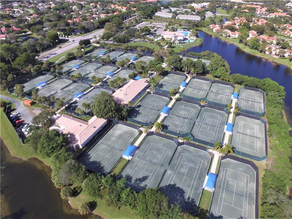 5570 Coach House Circle, Unit F Boca Raton, FL 33486 - Photo 21 of 22 Gallery Image 21