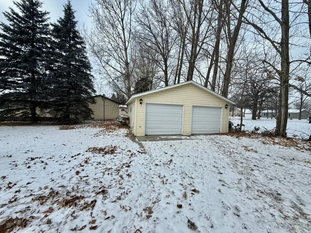 $119,900 | 611 Evergreen Street, Thief River Falls, MN 56701