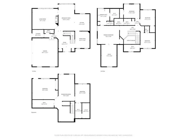 a view of entryway livingroom and hall