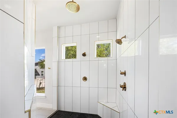 $999,999 | 2391 Appellation, New Braunfels, TX 78132