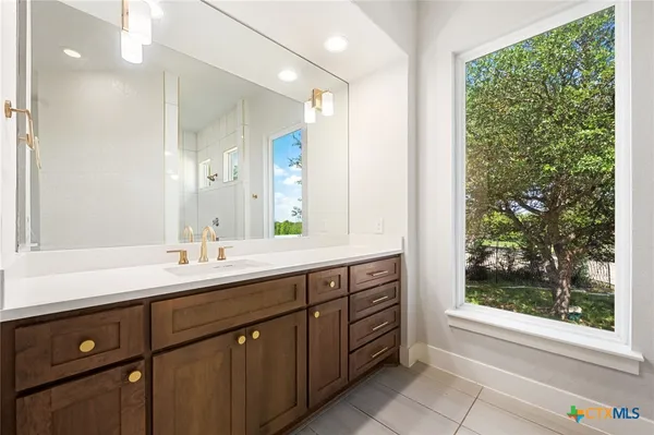 $999,999 | 2391 Appellation, New Braunfels, TX 78132