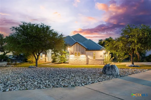 $999,999 | 2391 Appellation, New Braunfels, TX 78132