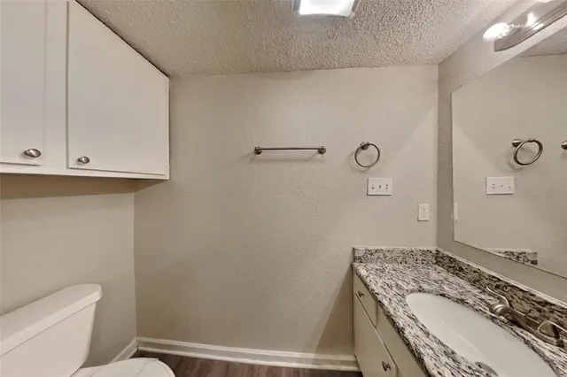 $1,975 | 4408 Timber Run Drive, Arlington, TX 76001