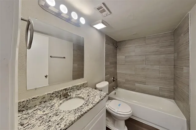 $1,975 | 4408 Timber Run Drive, Arlington, TX 76001