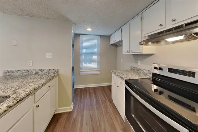 $1,975 | 4408 Timber Run Drive, Arlington, TX 76001