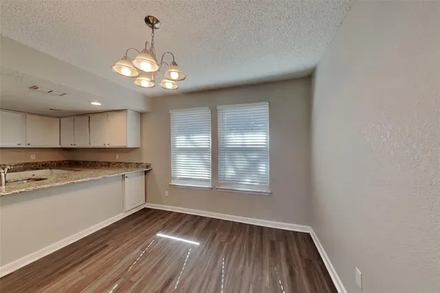 $1,975 | 4408 Timber Run Drive, Arlington, TX 76001