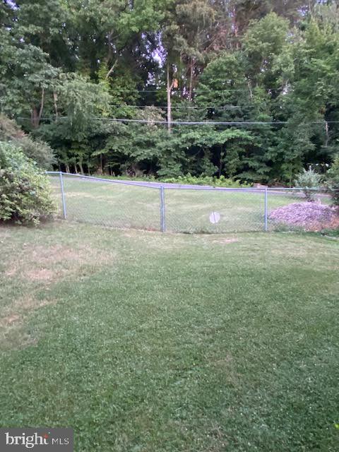 4820 Newman Road Temple Hills, MD 20748 - Photo 17 of 23 side yard