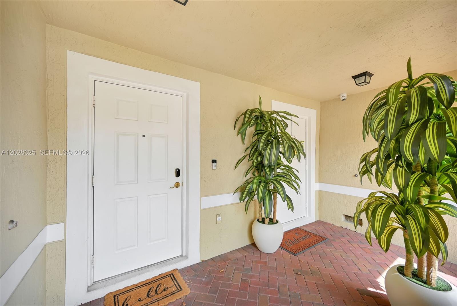 5927 Royal Way Tamarac, FL 33321 - Photo 23 of 31