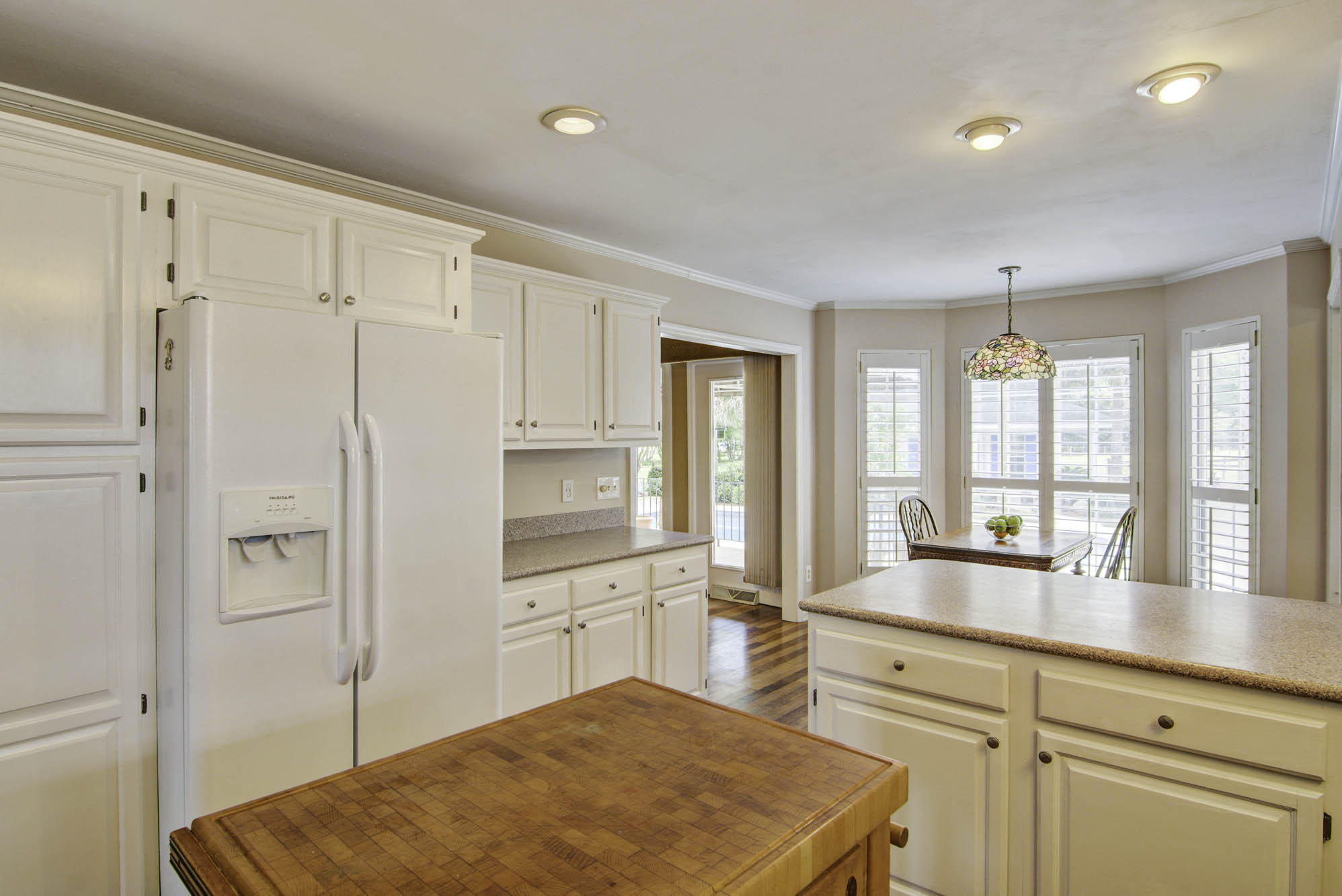 119 Walton Grove Road Summerville, SC 29483 - Photo 15 of 55 Eat-in Kitchen