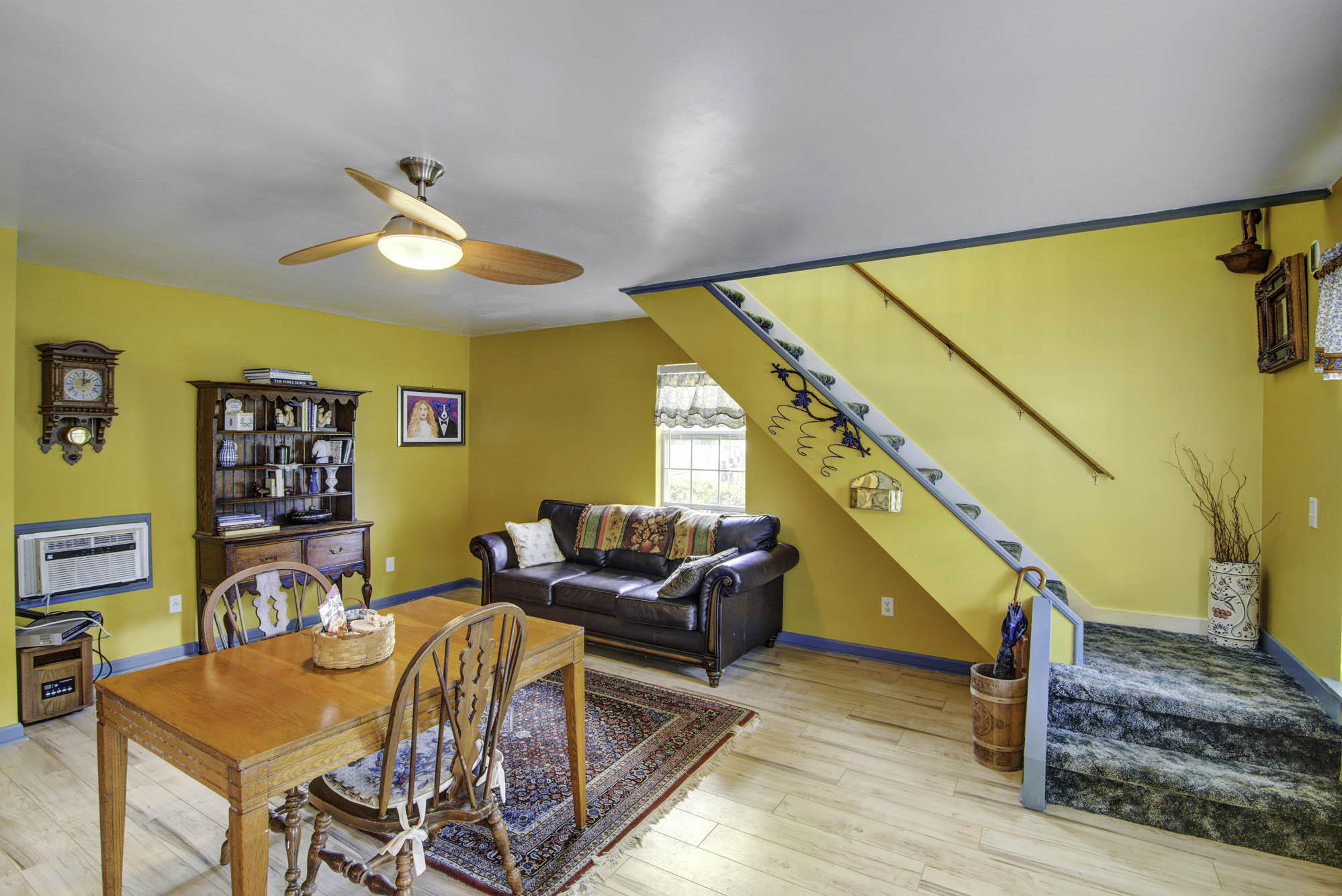 119 Walton Grove Road Summerville, SC 29483 - Photo 37 of 55 Guest House Living Area