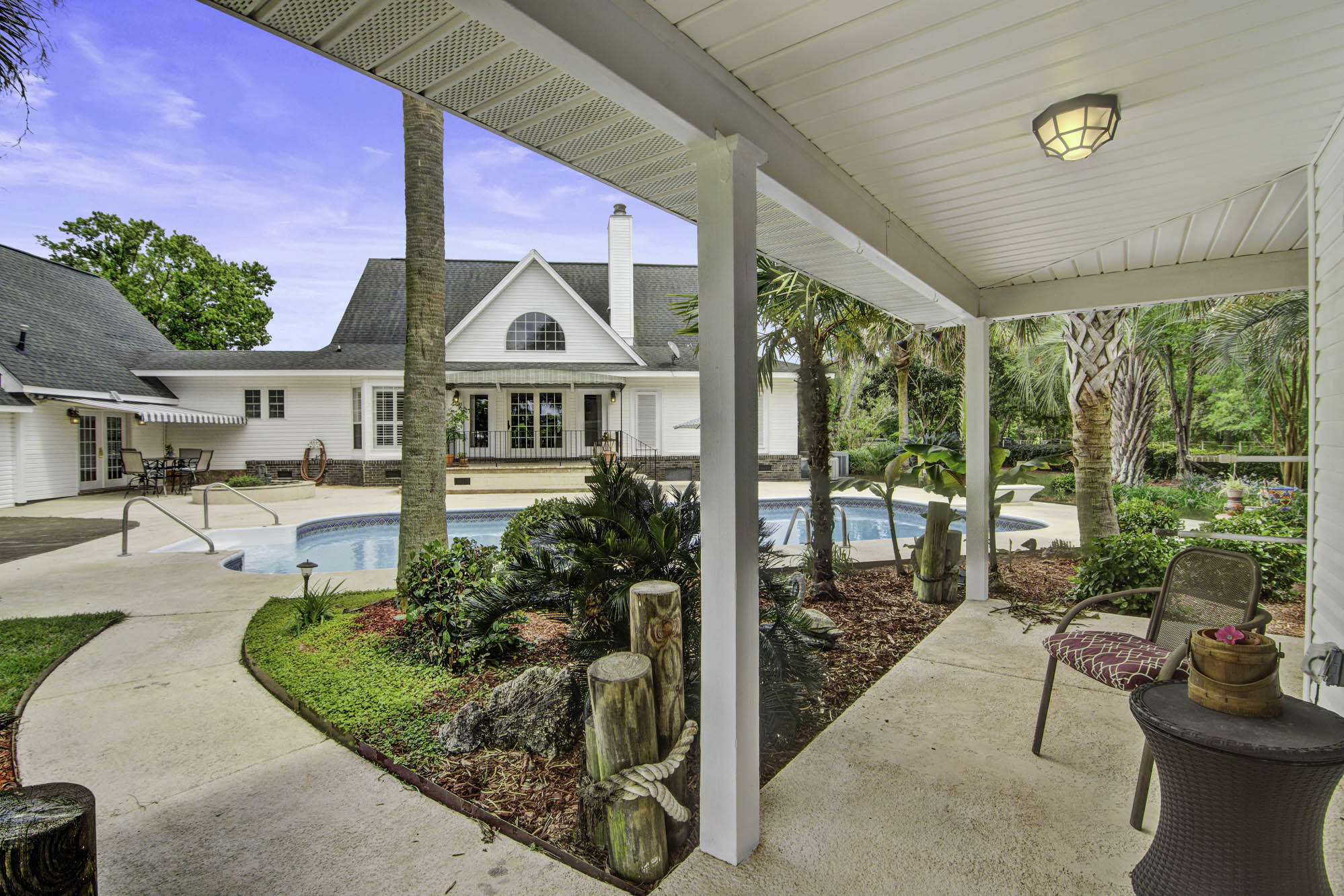 119 Walton Grove Road Summerville, SC 29483 - Photo 48 of 55 Back Patio