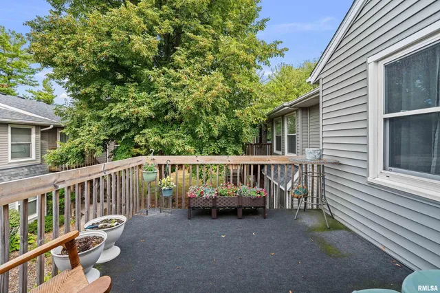 $175,000 | 2422 East 51st Street, Unit E, Davenport, IA 52807