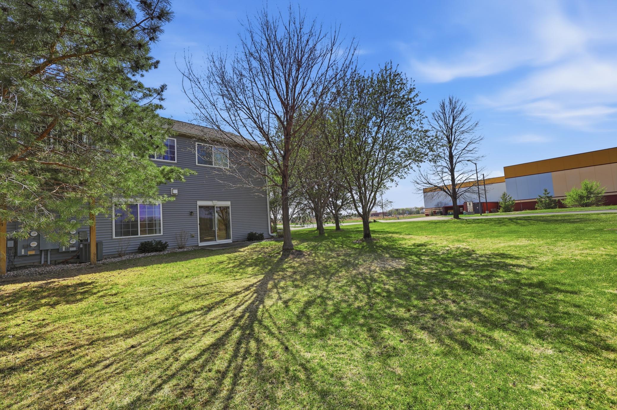 8507 Grove Circle Shakopee, MN 55379 - Photo 17 of 18