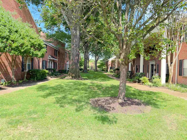 $129,900 | 5718 Quince Road, Unit 13, Memphis, TN 38119