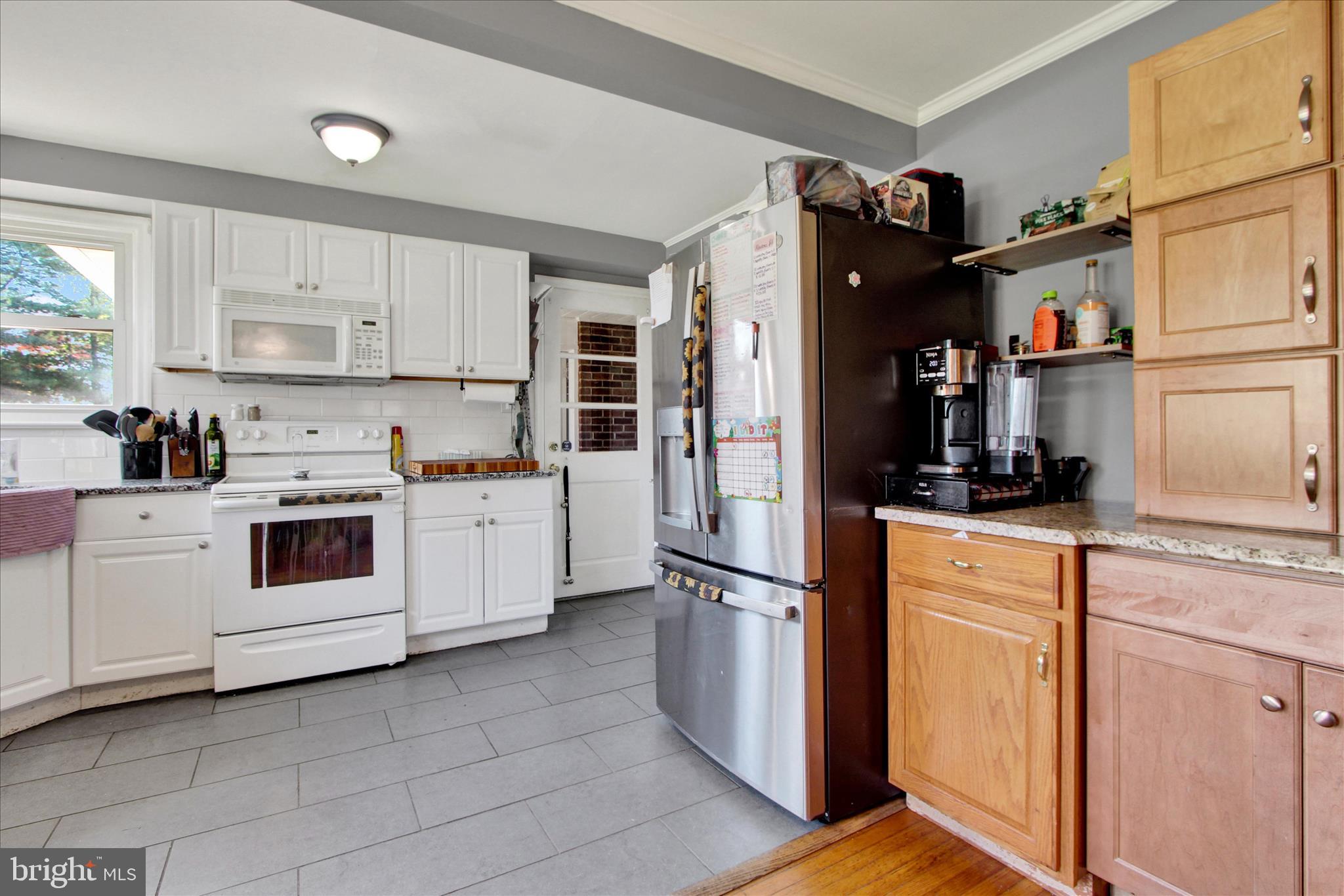 2250 South Queen Street York, PA 17402 - Photo 5 of 25