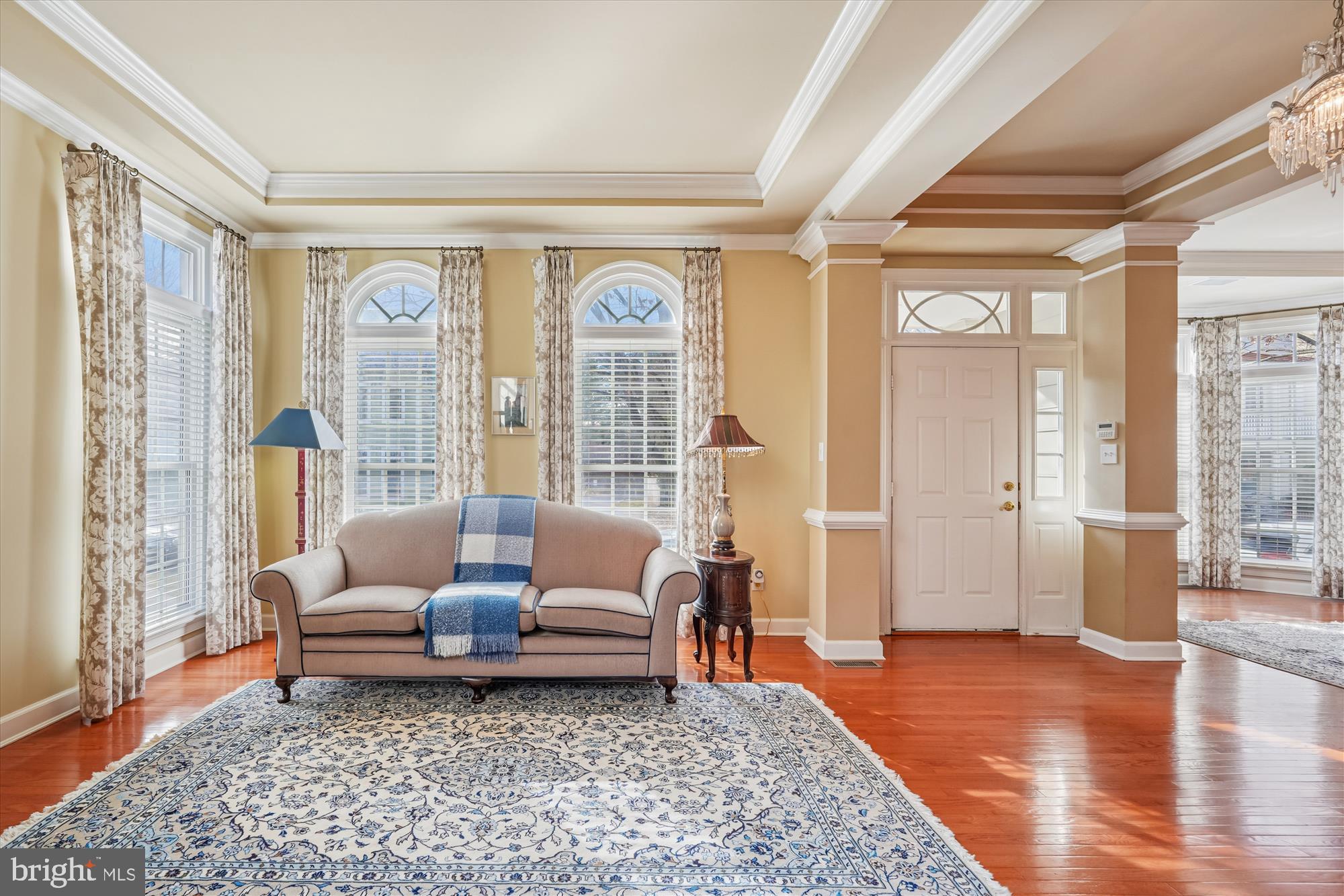 111 Lake Street Gaithersburg, MD 20878 - Photo 11 of 77 a living room with furniture and a rug