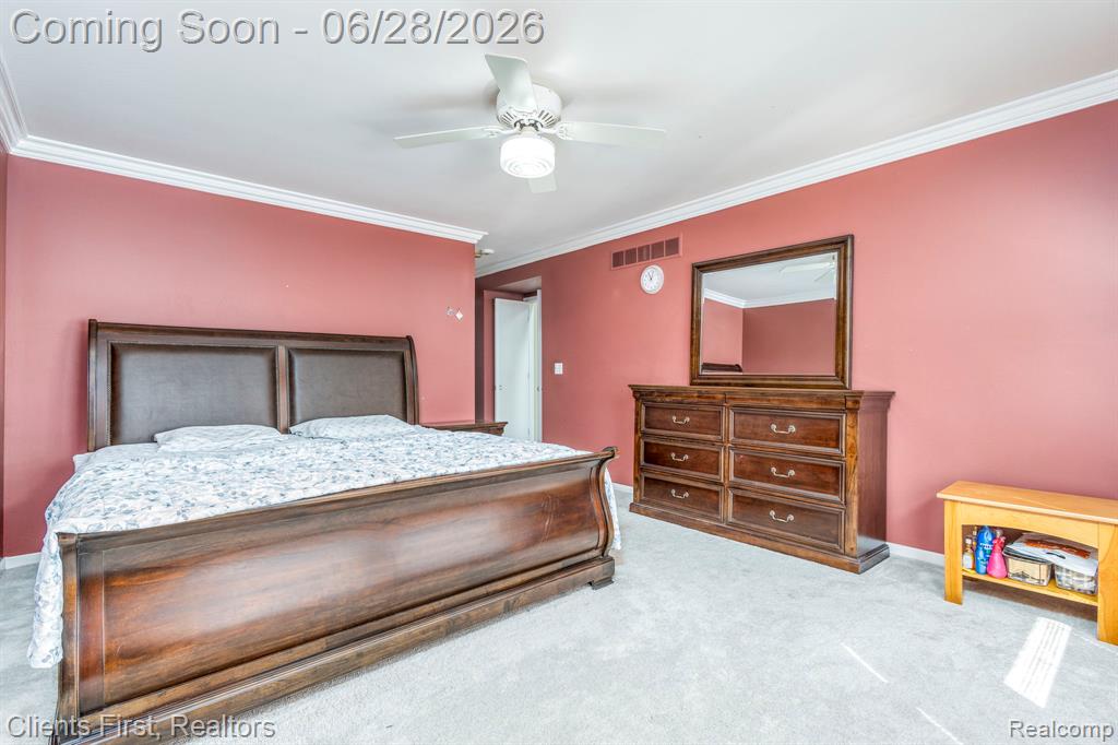 39478 Squire Road Novi, MI 48375 - Photo 16 of 24