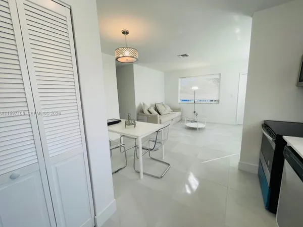 $2,250 | 1515 Northeast 110th Street, Unit 1, Miami, FL 33161