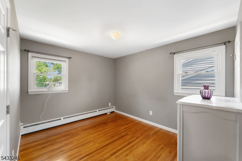 884 Peach Tree Road Union, NJ 07083 - Photo 16 of 24