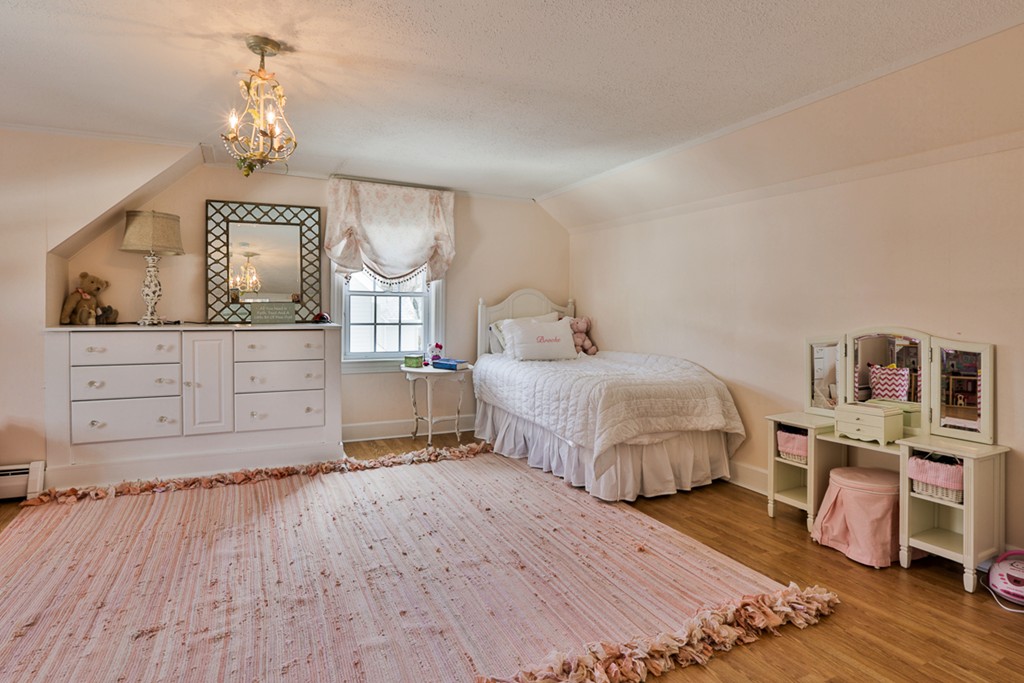 38 Putnam Road North Andover, MA 01845 - Photo 22 of 28 Gallery Image 22