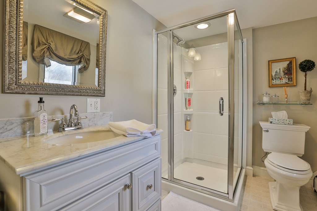 38 Putnam Road North Andover, MA 01845 - Photo 23 of 28 Gallery Image 23