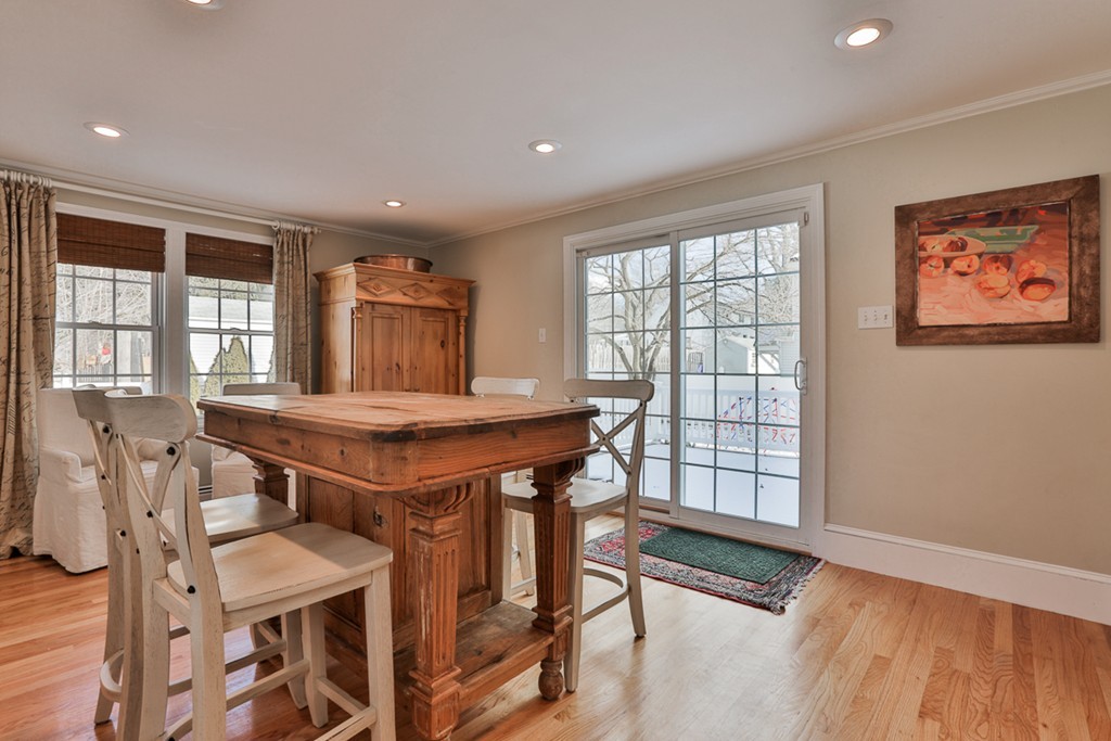 38 Putnam Road North Andover, MA 01845 - Photo 5 of 28 Gallery Image 5