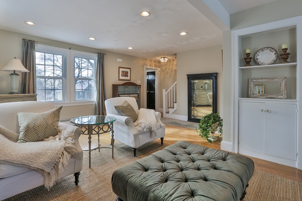 38 Putnam Road North Andover, MA 01845 - Photo 7 of 28 Gallery Image 7