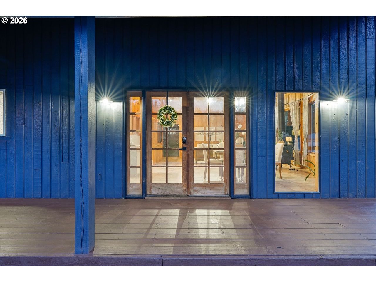 20044 South Fischers Mill Road Oregon City, OR 97045 - Photo 4 of 48 a view of an entryway with wooden floor
