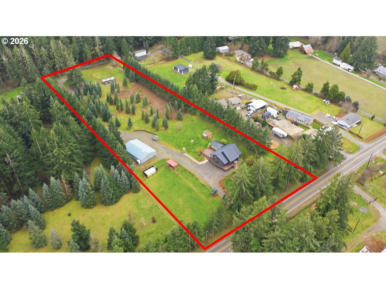 20044 South Fischers Mill Road Oregon City, OR 97045 - Photo 48 of 48 a black and white photo of a tennis court