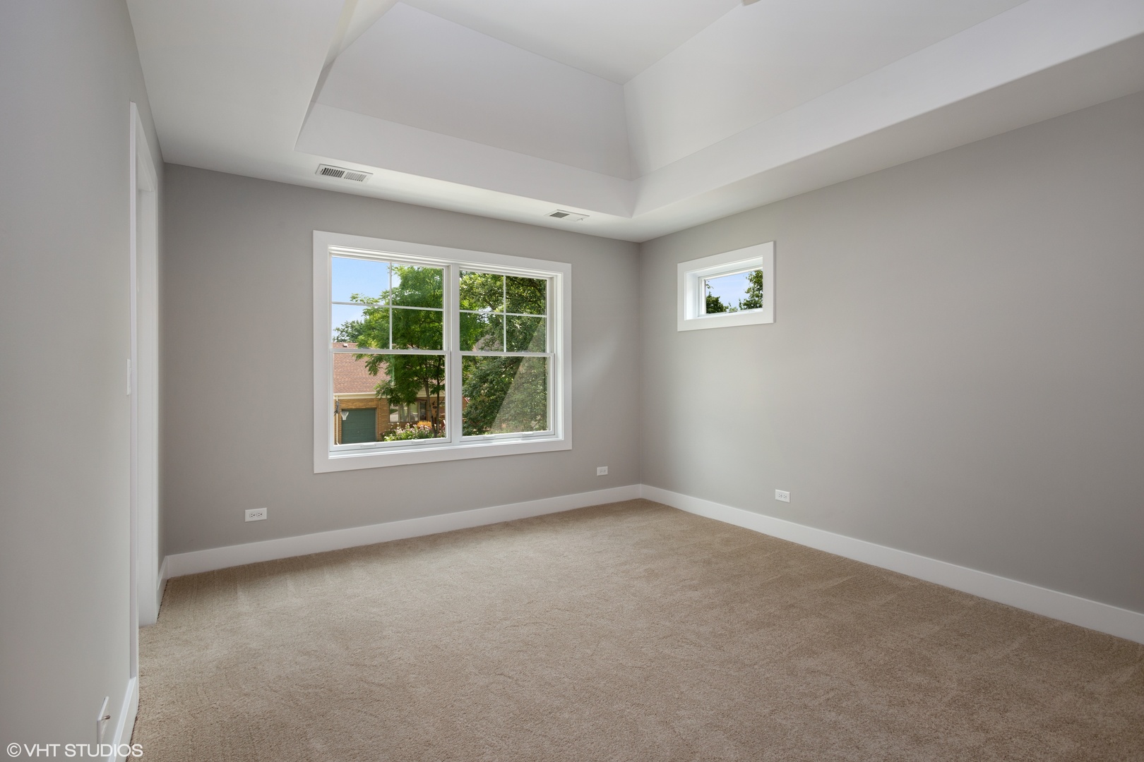 152 Avon Road Elmhurst, IL 60126 - Photo 13 of 15