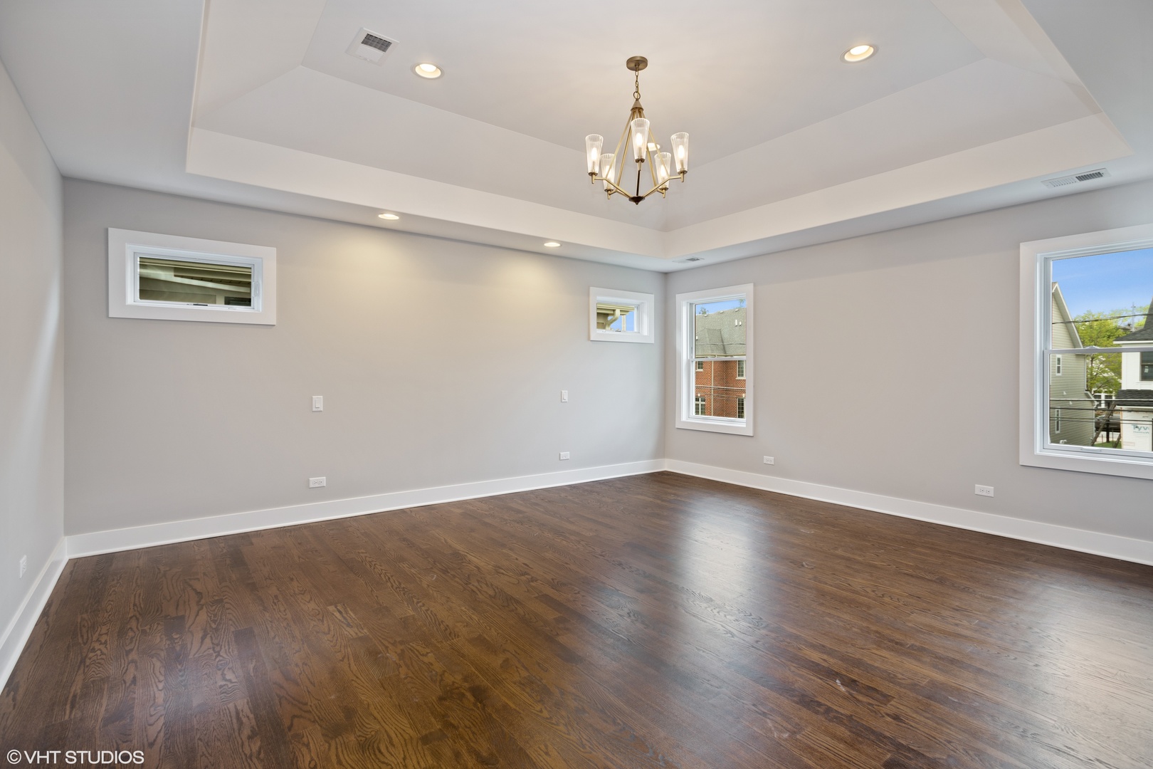 152 Avon Road Elmhurst, IL 60126 - Photo 10 of 15