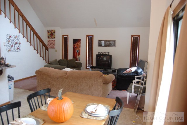 1142 Niley Cook Road Blowing Rock, NC 28605 - Photo 11 of 18 Gallery Image 11