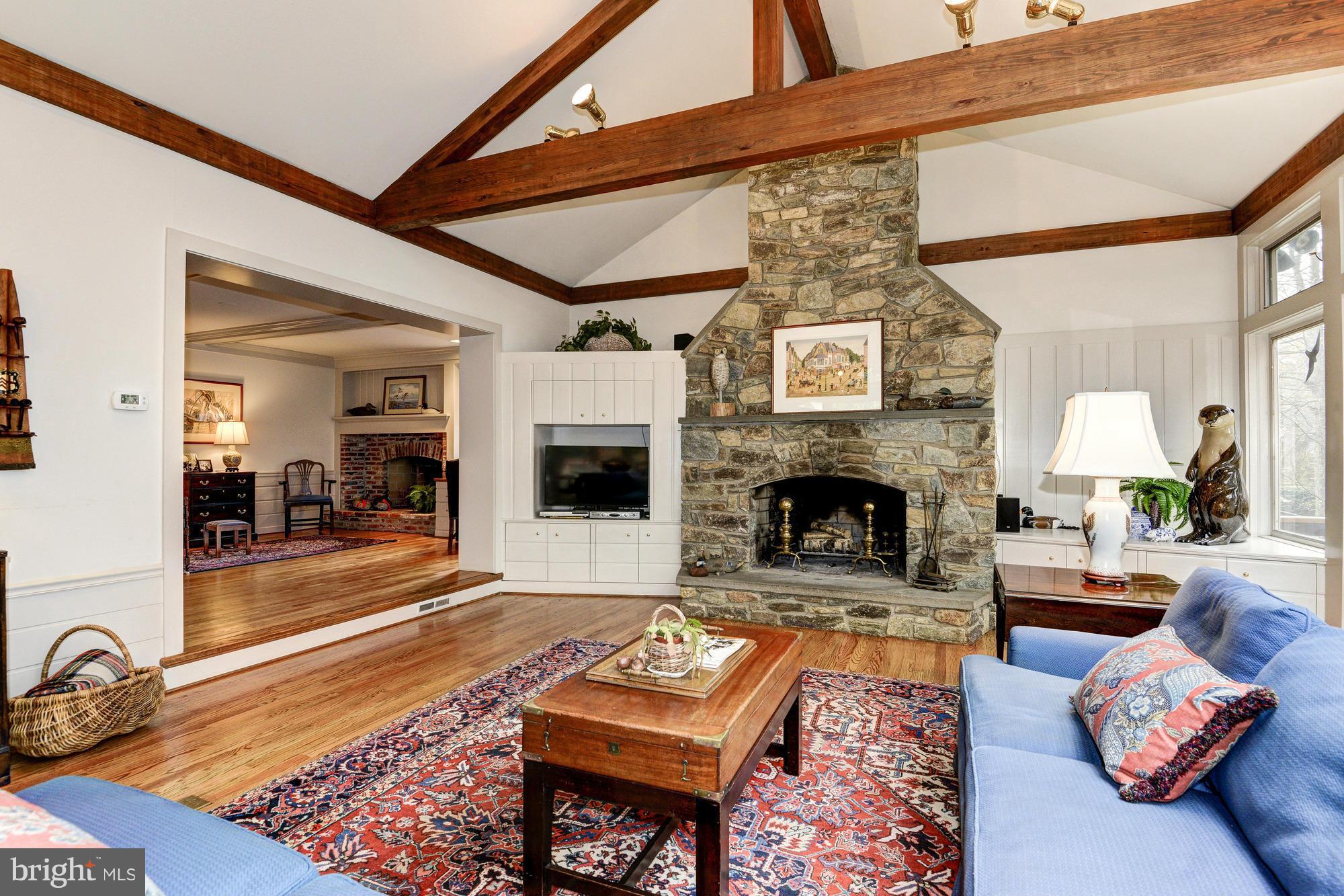 7915 Greentree Road Bethesda, MD 20817 - Photo 11 of 30 Family Room