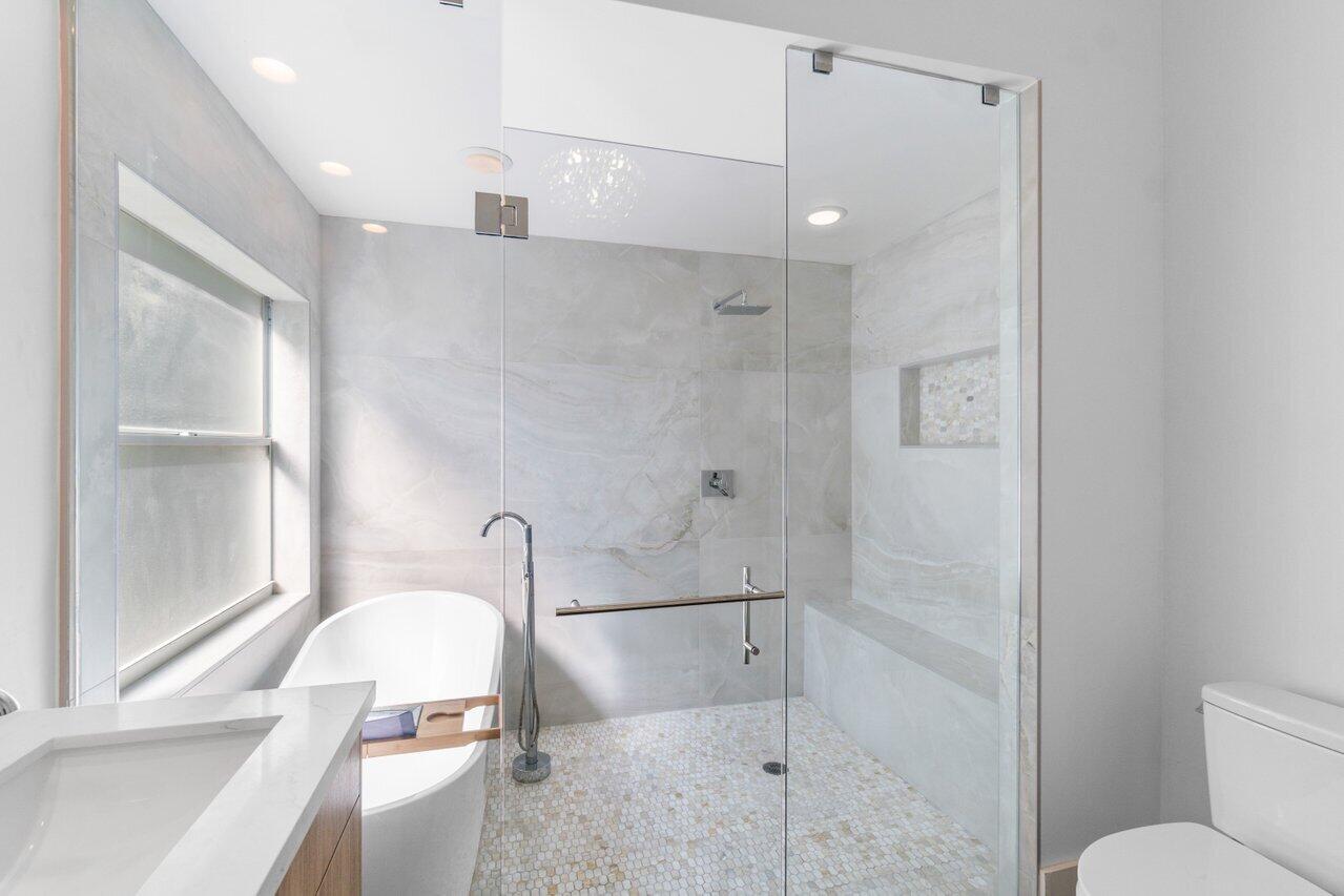 23458 Torre Circle Boca Raton, FL 33433 - Photo 16 of 27 Spa Like Primary Bathroom