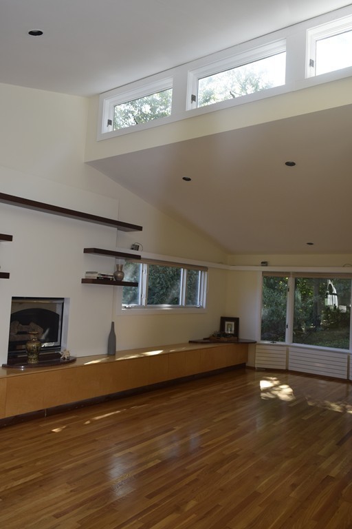 85 Woodcliff Road Brookline, MA 02467 - Photo 12 of 27