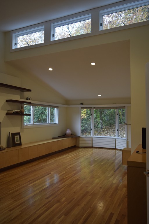 85 Woodcliff Road Brookline, MA 02467 - Photo 13 of 27