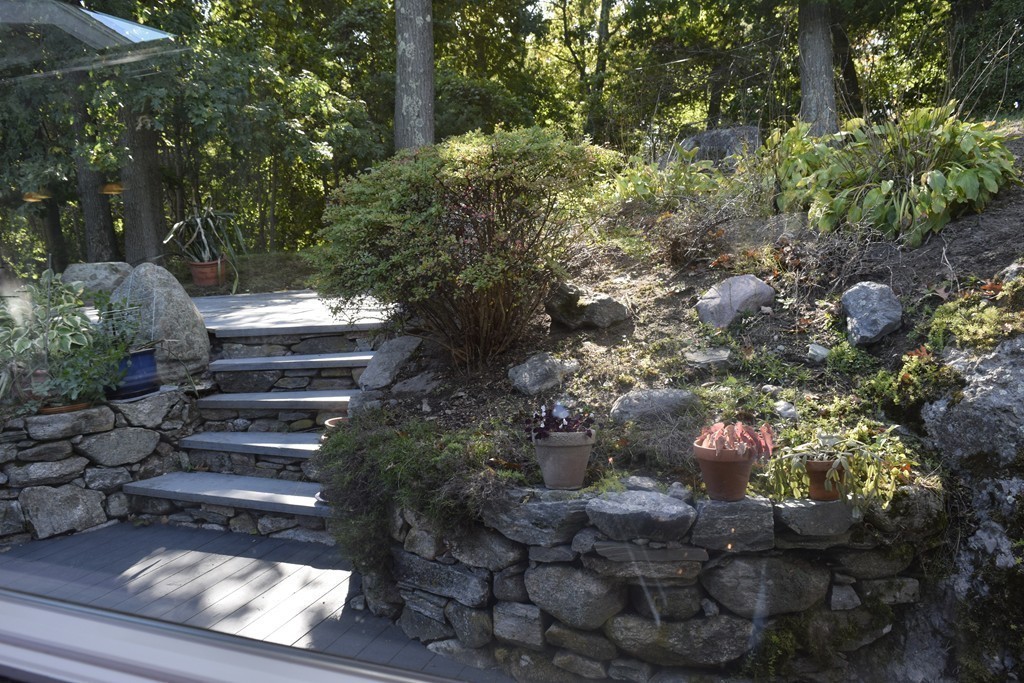 85 Woodcliff Road Brookline, MA 02467 - Photo 22 of 27