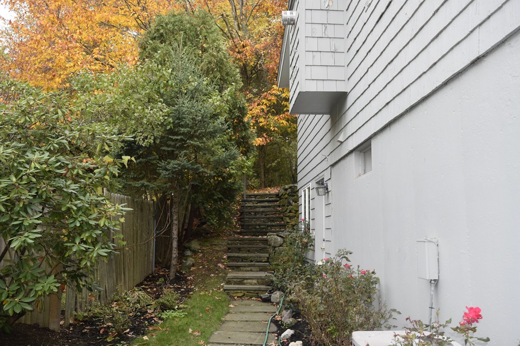 85 Woodcliff Road Brookline, MA 02467 - Photo 27 of 27