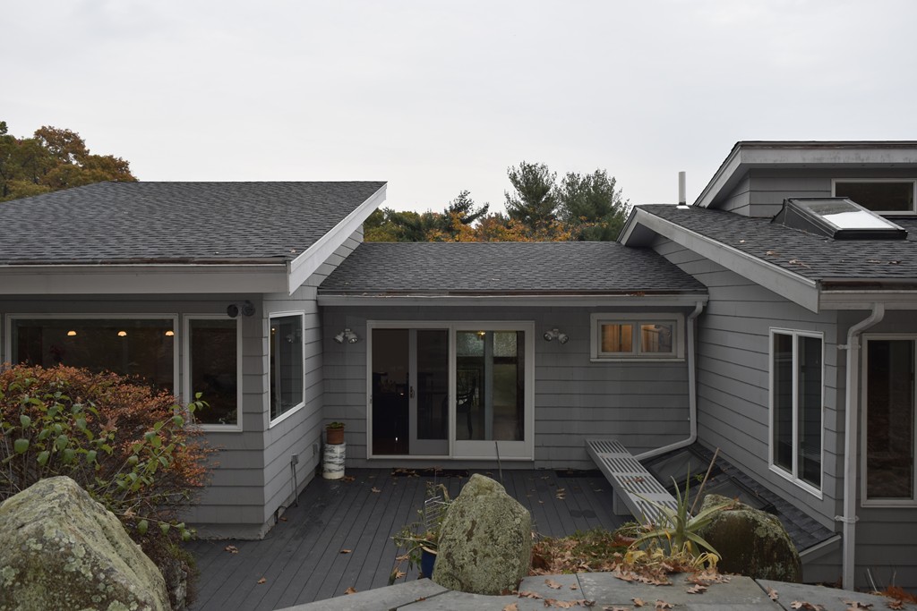 85 Woodcliff Road Brookline, MA 02467 - Photo 4 of 27