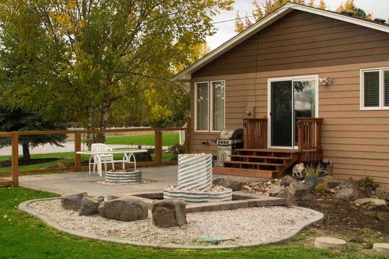 4607 East Farwell Road Mead, WA 99021 - Photo 3 of 20 Gallery Image 3
