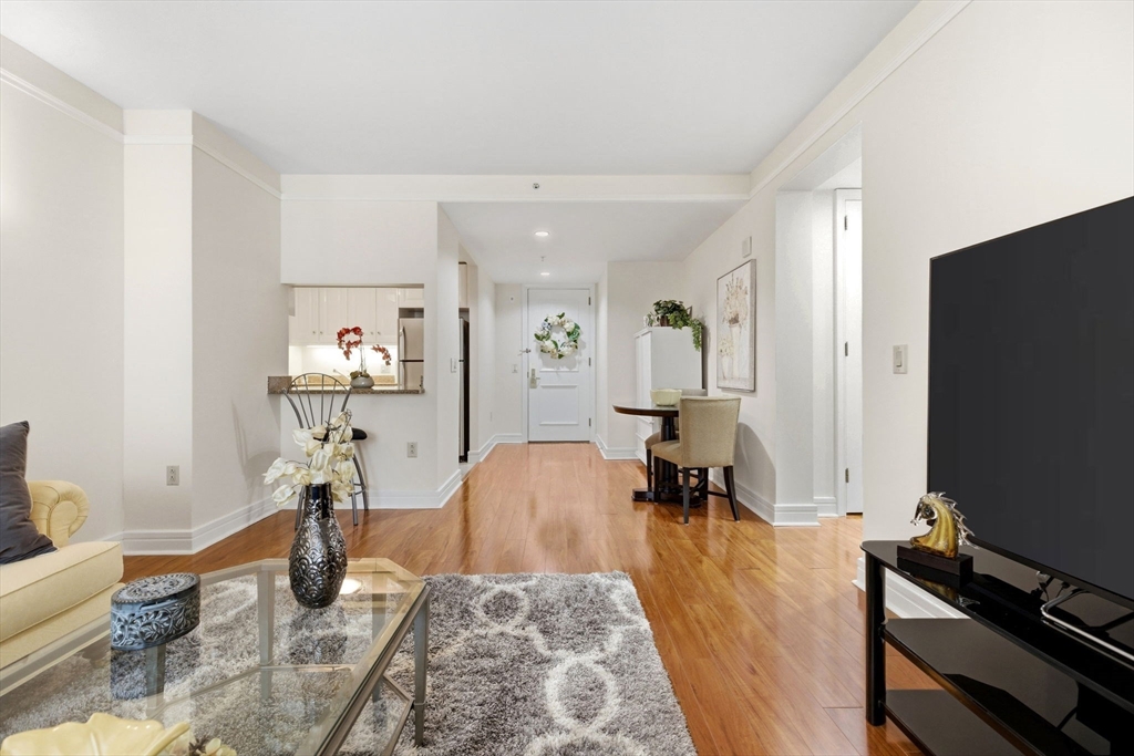 3 Avery Street, Unit 502 Boston, MA 02111 - Photo 5 of 22