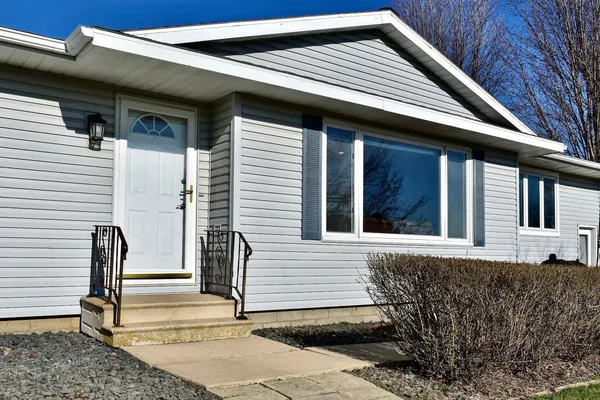 $310,000 | 87 Chapel Drive Northwest, Altura, MN 55910