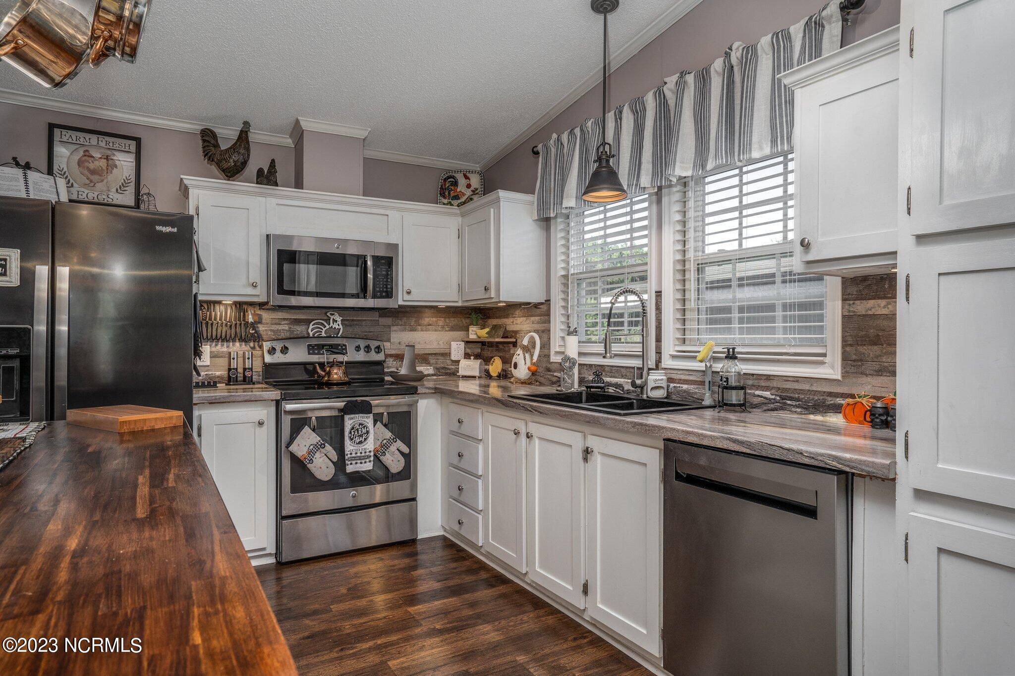 10109 Smith Road Middlesex, NC 27557 - Photo 13 of 50 013-10109SmithRoad-Middlesex-NC-27557-SM