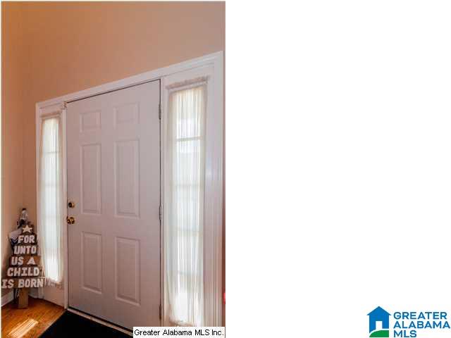 106 Ivy Circle Pelham, AL 35124 - Photo 5 of 31