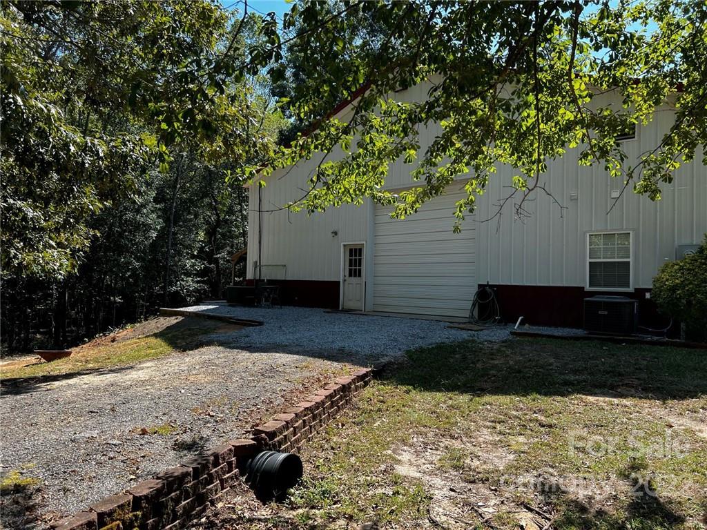124 Raider Lane St. Matthews, SC 29135 - Photo 20 of 39 Gallery Image 20