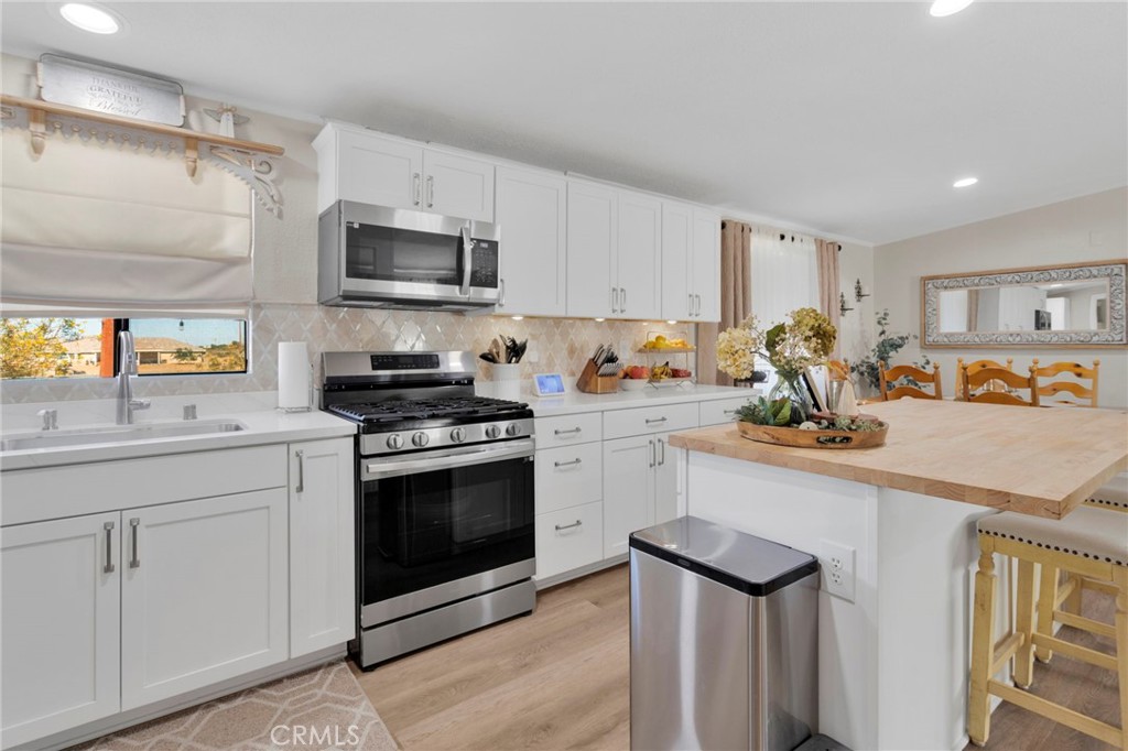12245 Cordero Road Victorville, CA 92392 - Photo 11 of 48