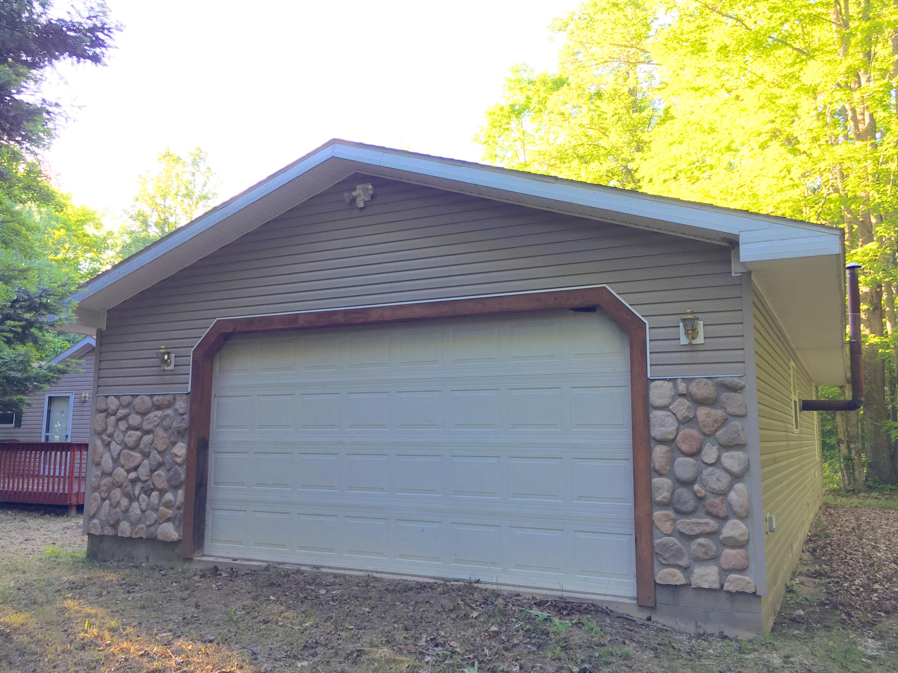 4791 Long Lake Road Cheboygan, MI 49721 - Photo 26 of 27 Gallery Image 26
