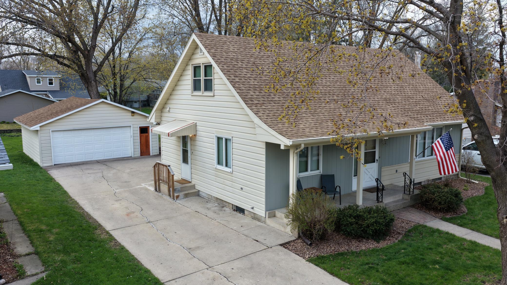 1112 15th Street Southwest Willmar, MN 56201 - Photo 1 of 1