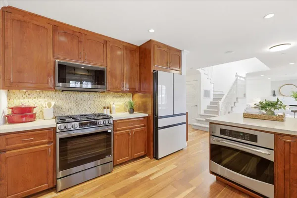 $1,990,000 | 612 Hudson Street, Redwood City, CA 94061