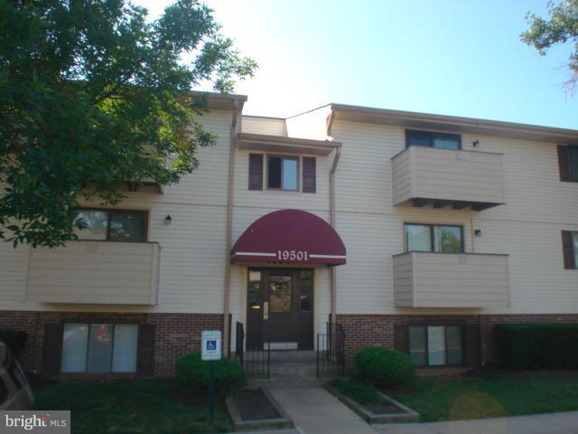 19501 Gunners Branch Road, Unit 813 Germantown, MD 20876 - Photo 1 of 14 Exterior (Front)